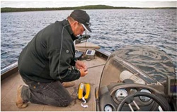 Sur le lac Opémiska, à la Baie James, l'un de ses lieux de prédilection. Ce jour-là, Norman pêchait à la sangsue. Norman 2
