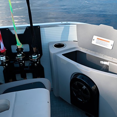 Optional bow storage conversion kit into an aerated livewell and support for 3 rod holders