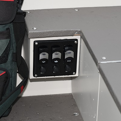 Optional RSP Combo: Removable aft flip seats and 2 cup holders