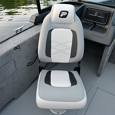 2 fishing seats 