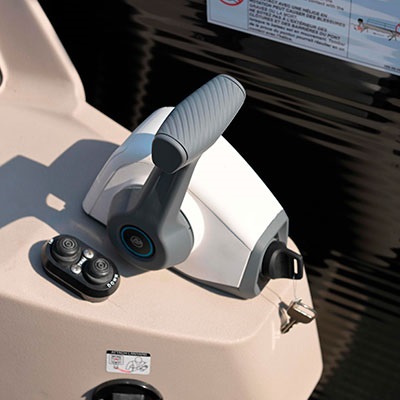 Mercury® Avator® engine control