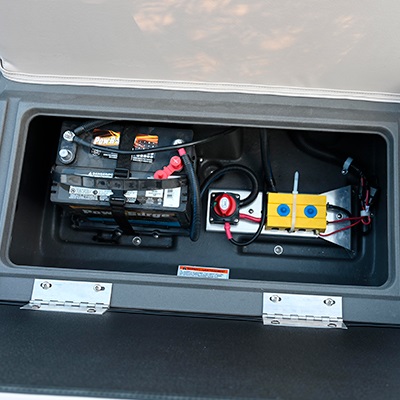 Battery storage with optional battery switch