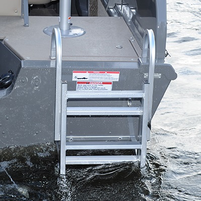 Stern boarding ladder