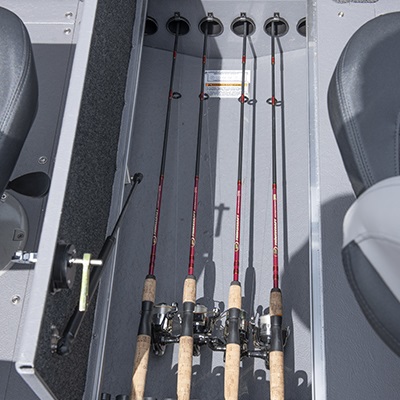 In-floor lockable rod organizer for 6 rods