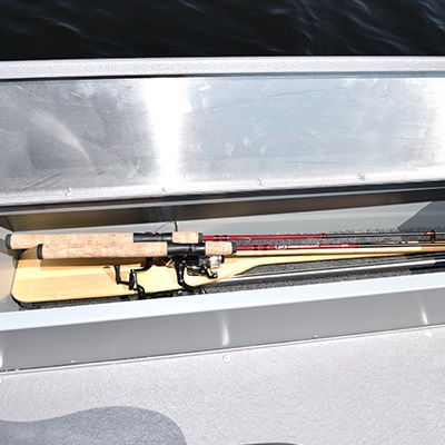 Rod storage without support in side panels