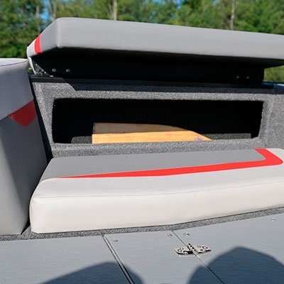 Side storages on both sides