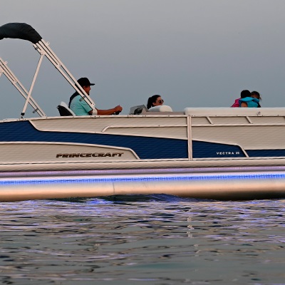 Éclairage à DEL sur les flotteurs optionnel