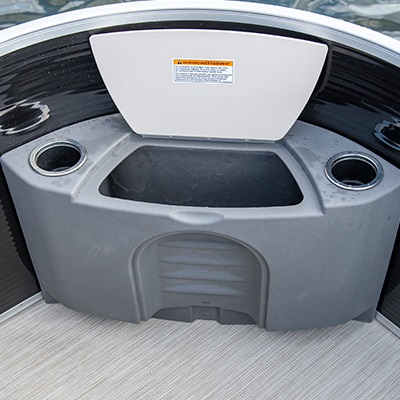 Module de rangement à l'avant