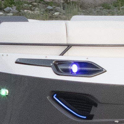 Lumières d'accostage à DEL