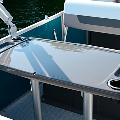 Table à goûter de grande dimension